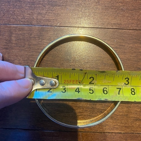 VINTAGE Monet gold plated bangle - Picture 4 of 13
